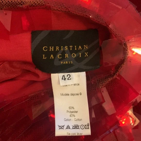 Christian Lacroix handmade red sequence and organza coat* - Picture 9 of 9